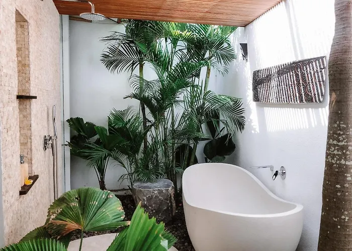 Villa Beyond Bespoke Seminyak (Bali)